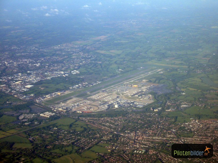 London Gatwick-Airport3
